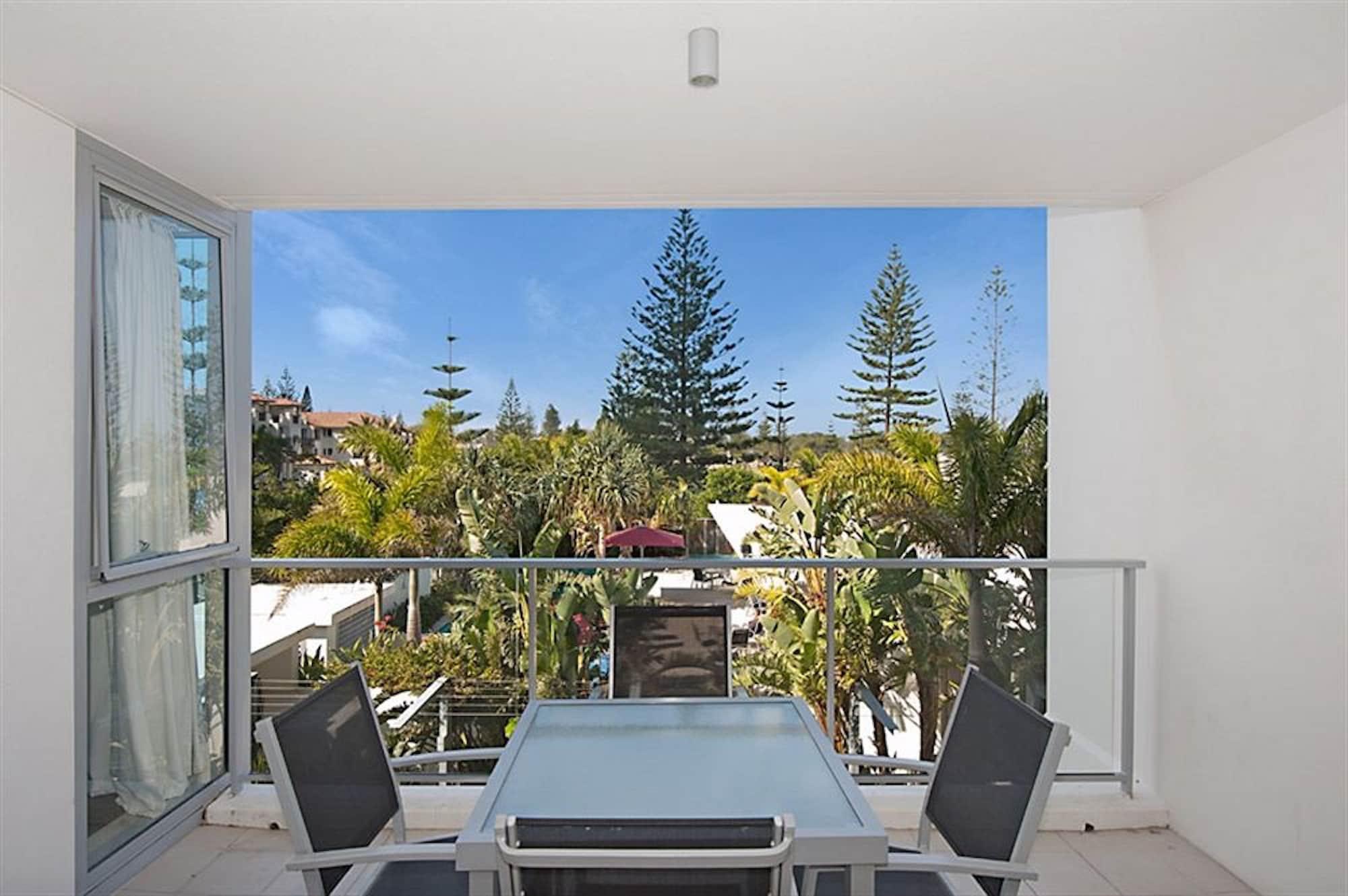 Ocean Pacific Resort - Official Broadbeach Exterior foto