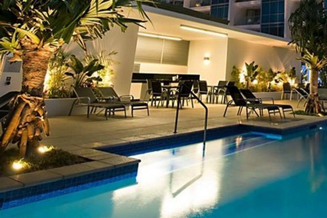 Ocean Pacific Resort - Official Broadbeach Exterior foto